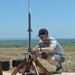 AMRAAM AIM-120A -Rocket Model Shop 2830e7736d925f26bcb307e47270a82a.image .700x700