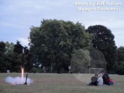 DYNASTAR Grappler 33 DYNASTAR Grappler -Rocket Model Shop 4530a633445fcdbabb76eafddb239957.image .700x525