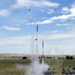 Quest SuperBird -Rocket Model Shop 9f2a7e218f652798794078fc1005a531.image .700x700